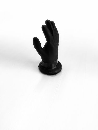Set ULTIMA  Twist  Glove Rings & PVC Handschuhe Schwarz Montiert